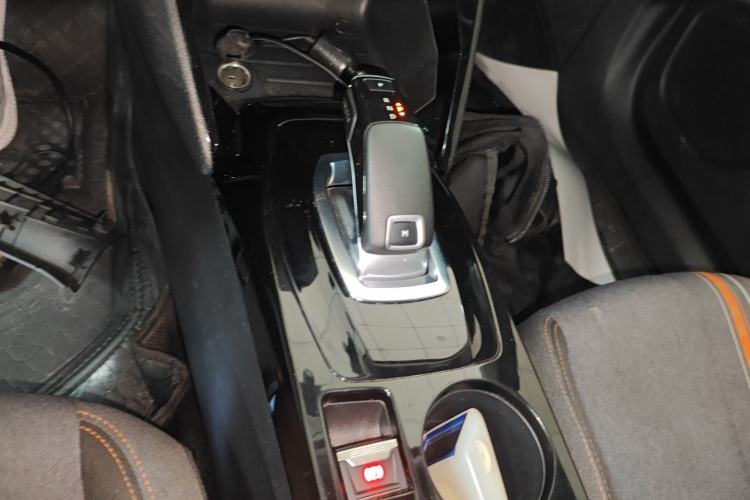 Used Peugeot 2008 2020 230THP Fashion Edition Gear Lever