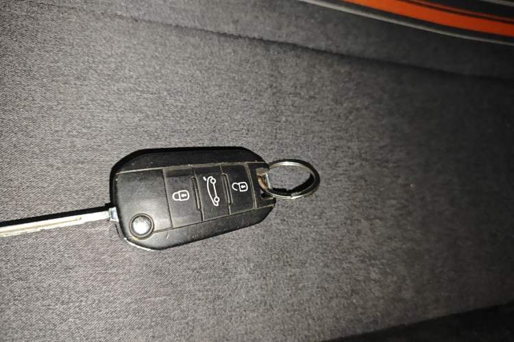 Used Peugeot 2008 2020 230THP Fashion Edition Interior 1