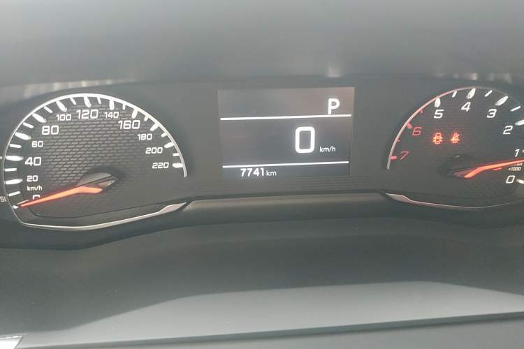 Used Peugeot 2008 2020 230THP RuiShang Edition Odometer Close Up