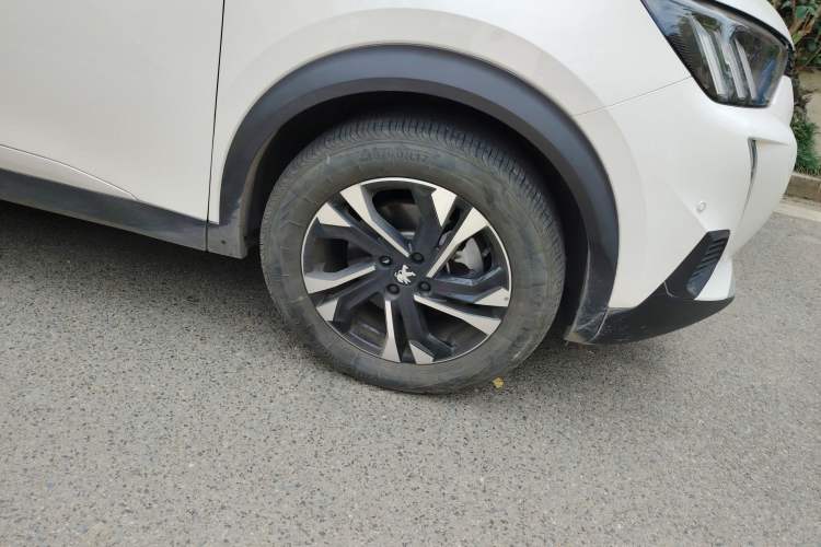 Used Peugeot 2008 2020 230THP RuiShang Edition Right Front Wheel Hub