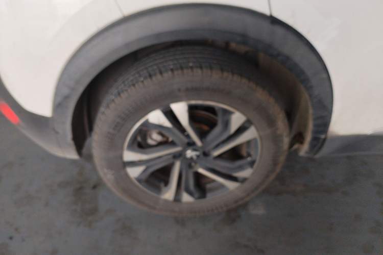 Used Peugeot 2008 2020 230THP Fashion Edition Right Rear Wheel Hub