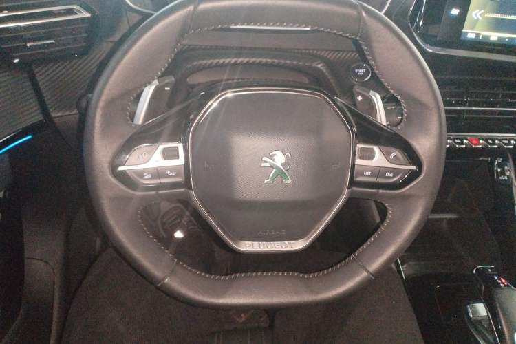 Used Peugeot 2008 2020 230THP 3D ZhenShang Edition Steering Wheel
