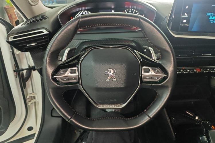 Used Peugeot 2008 2020 230THP Fashion Edition Steering Wheel