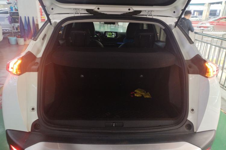 Used Peugeot 2008 2020 230THP 3D ZhenShang Edition Trunk