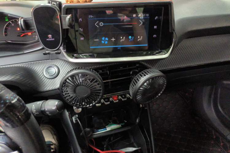 Used Peugeot 2008 2020 230THP RuiShang Edition Audio And AC Panel