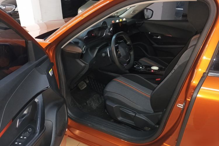 Used Peugeot 2008 2020 230THP Fashion Edition Driver Seat