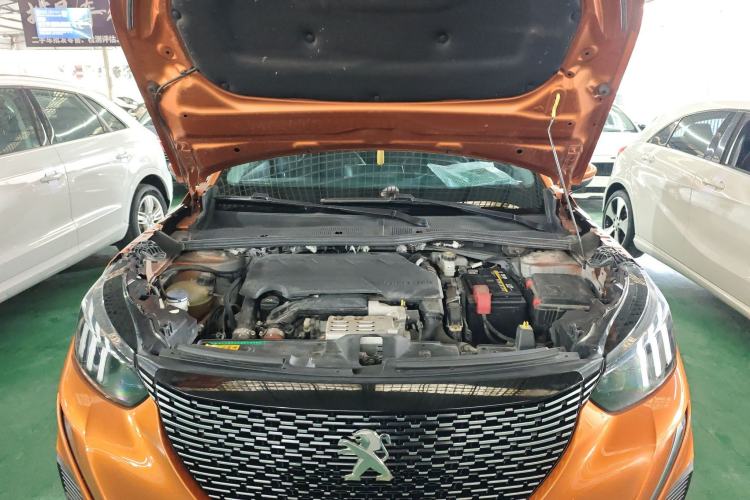 Used Peugeot 2008 2020 230THP Fashion Edition Engine Bay