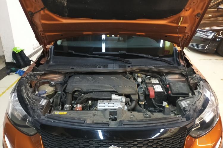 Used Peugeot 2008 2020 230THP Fashion Edition Engine Bay