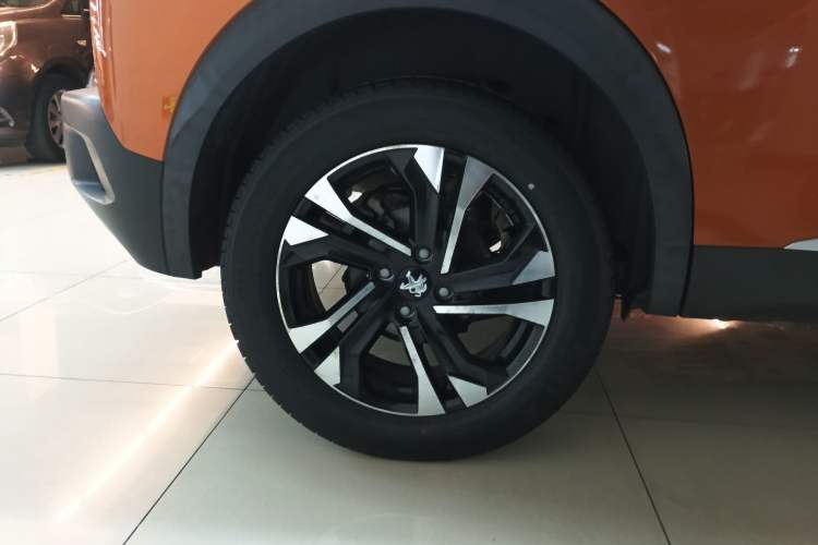 Used Peugeot 2008 2020 230THP Fashion Edition Right Rear Wheel Hub