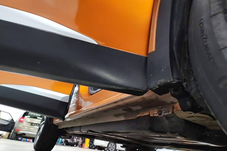 Used Peugeot 2008 2022 230THP THE ONE Right Side Sill