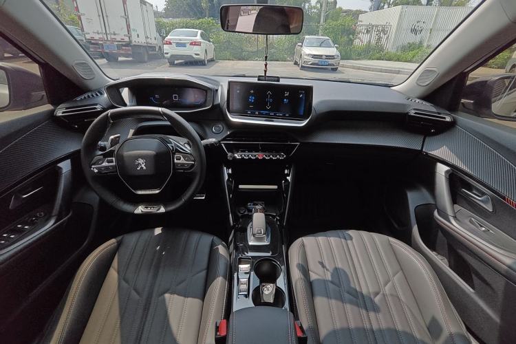 Used Peugeot 2008 2022 230THP THE ONE Interior 5