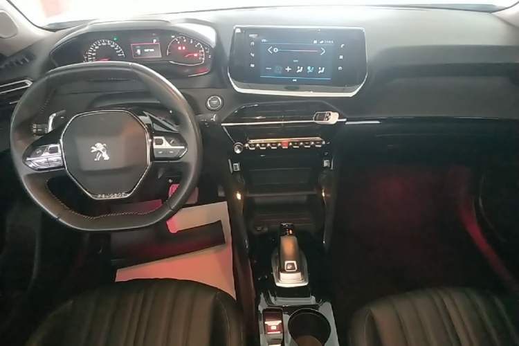 Used Peugeot 2008 2022 230THP THE ONE Audio And AC Panel