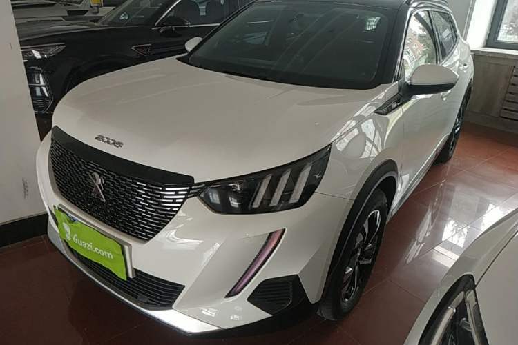 Used Peugeot 2008 2022 230THP THE ONE Guazi used car, China used car export, Used car for sale, Used Peugeot cars, Cheapest cars for sale