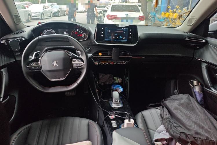 Used Peugeot 2008 2022 230THP THE ONE Center Console