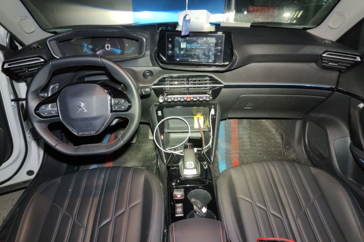 Used Peugeot 2008 2022 230THP THE ONE Center Console