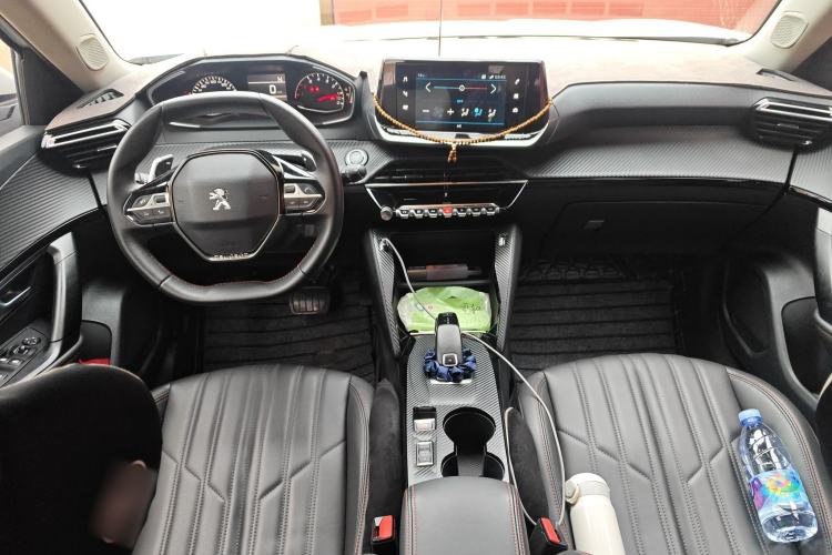 Used Peugeot 2008 2022 230THP THE ONE Center Console