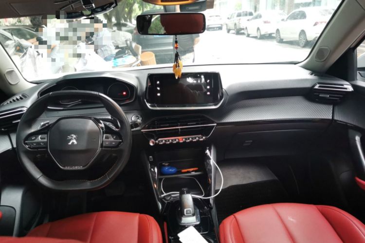 Used Peugeot 2008 2022 230THP THE ONE Center Console
