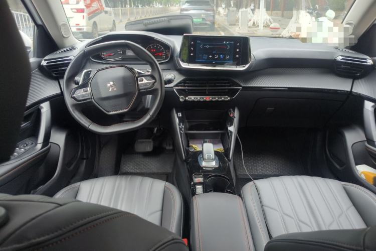 Used Peugeot 2008 2022 230THP THE ONE Center Console