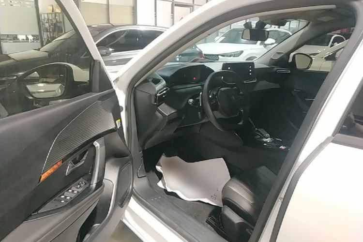 Used Peugeot 2008 2022 230THP THE ONE Driver Seat
