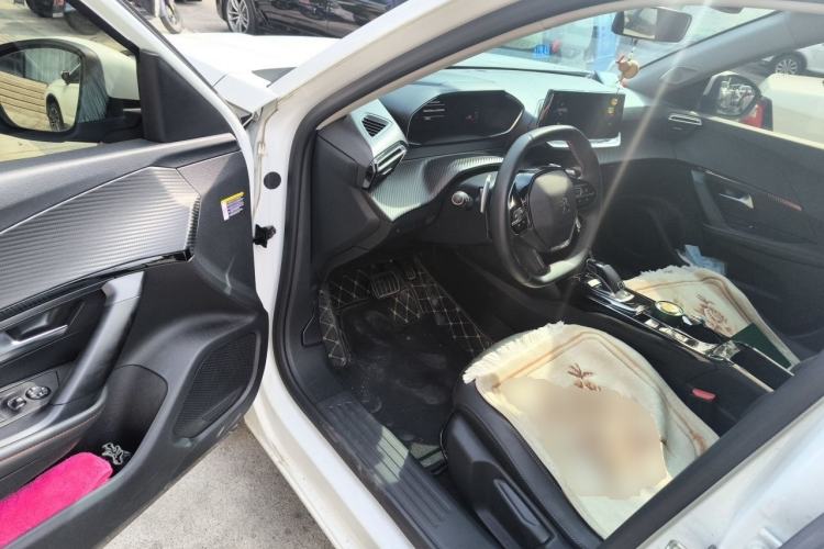 Used Peugeot 2008 2022 230THP THE ONE Driver Seat