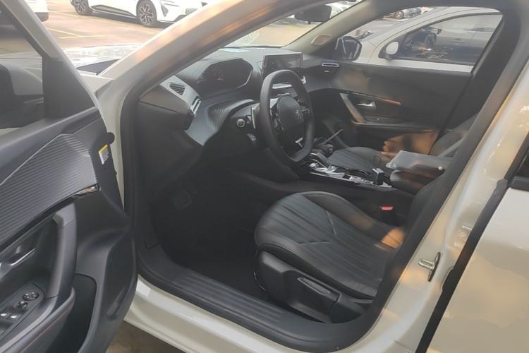 Used Peugeot 2008 2022 230THP THE ONE Driver Seat