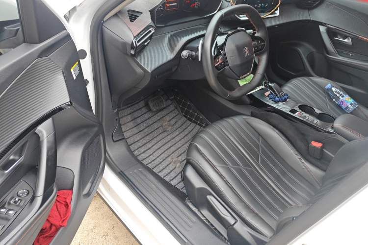 Used Peugeot 2008 2022 230THP THE ONE Driver Seat