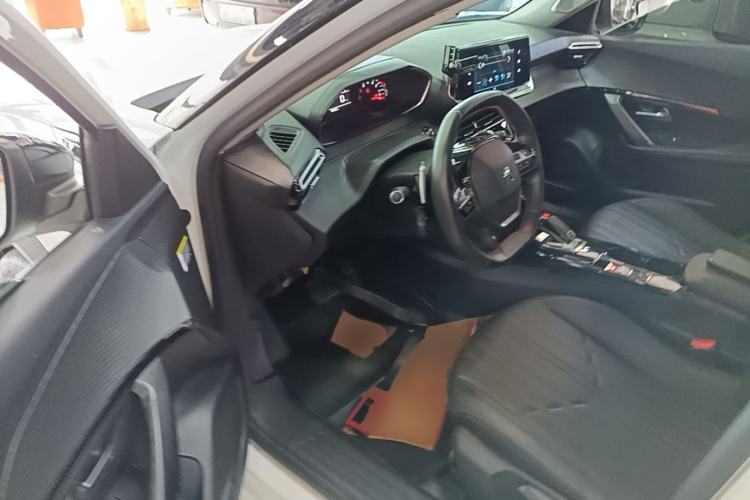 Used Peugeot 2008 2022 230THP THE ONE Driver Seat