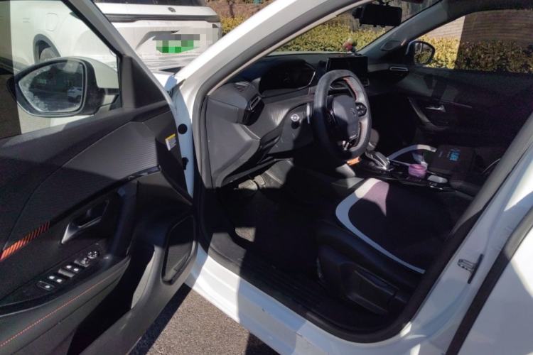 Used Peugeot 2008 2022 230THP THE ONE Driver Seat