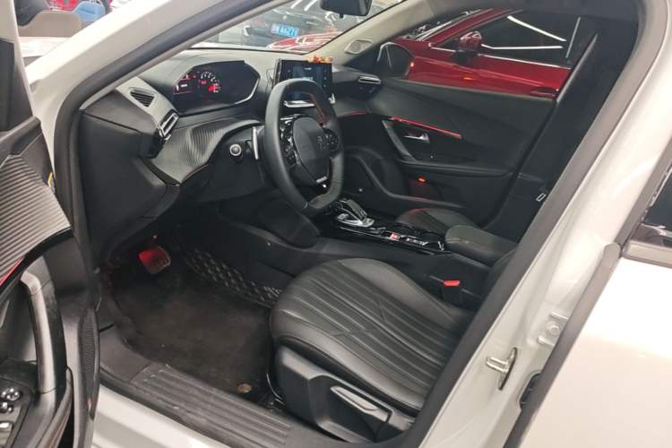 Used Peugeot 2008 2022 230THP THE ONE Driver Seat