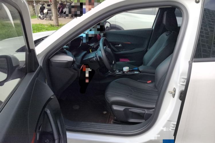 Used Peugeot 2008 2022 230THP THE ONE Driver Seat