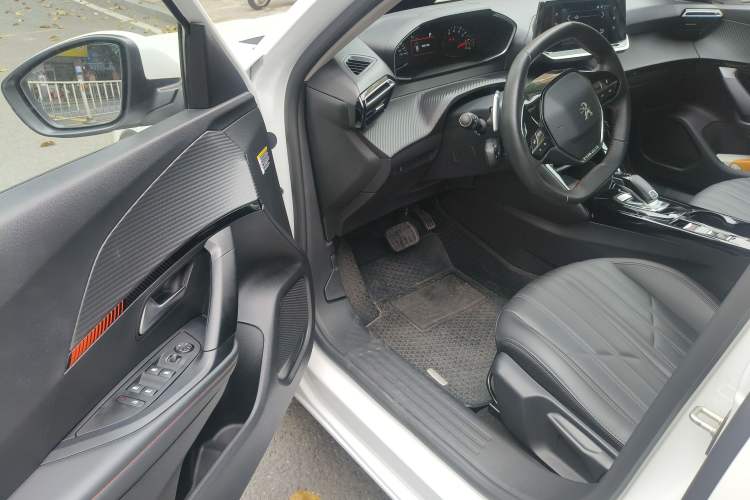 Used Peugeot 2008 2022 230THP THE ONE Driver Seat