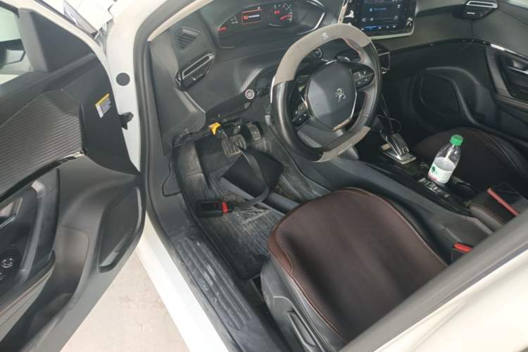 Used Peugeot 2008 2022 230THP THE ONE Driver Seat