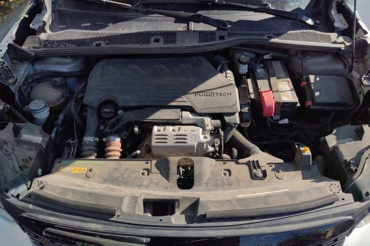 Used Peugeot 2008 2022 230THP THE ONE Engine Bay