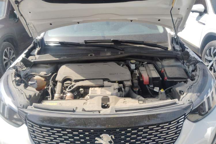 Used Peugeot 2008 2022 230THP THE ONE Engine Bay
