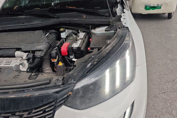 Used Peugeot 2008 2022 230THP THE ONE Engine Bay Left