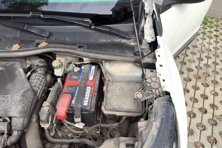 Used Peugeot 2008 2022 230THP THE ONE Engine Bay Left