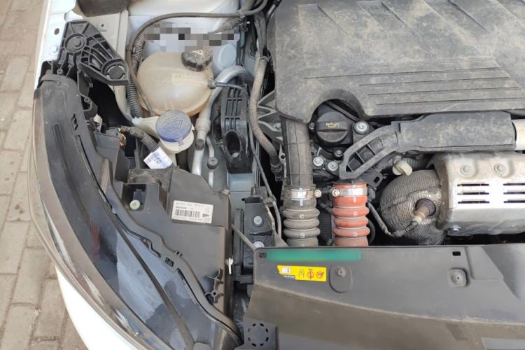 Used Peugeot 2008 2022 230THP THE ONE Engine Bay Right