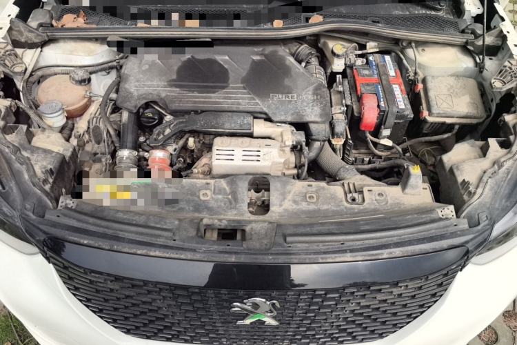 Used Peugeot 2008 2022 230THP THE ONE Engine Bay