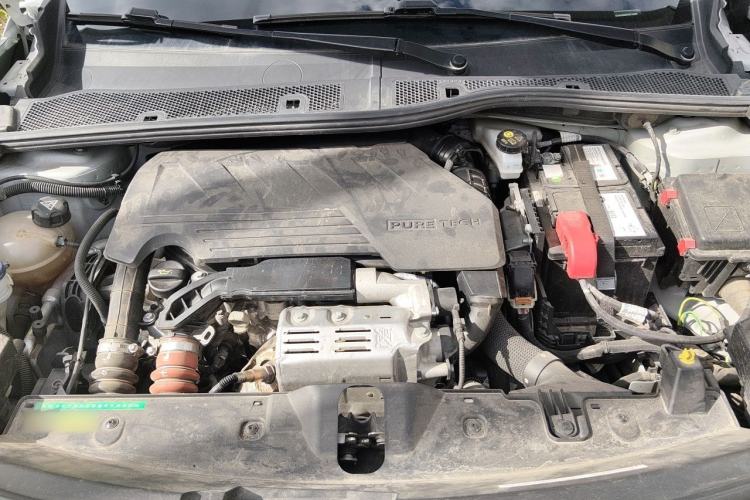 Used Peugeot 2008 2022 230THP THE ONE Engine Bay