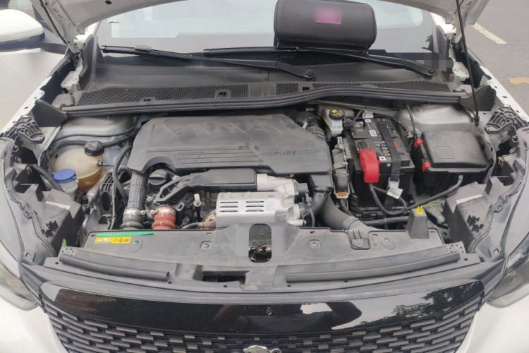 Used Peugeot 2008 2022 230THP THE ONE Engine Bay