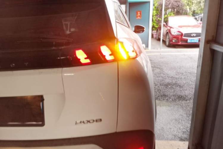Used Peugeot 2008 2022 230THP THE ONE Exterior 3