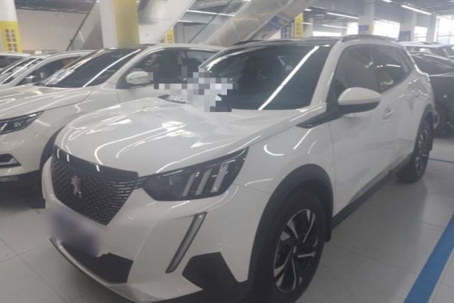 Używany Peugeot 2008 2022 230THP THE ONE