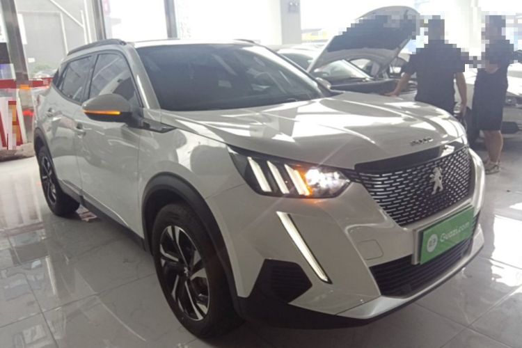 Used Peugeot 2008 2022 230THP THE ONE Front Right 45 Deg