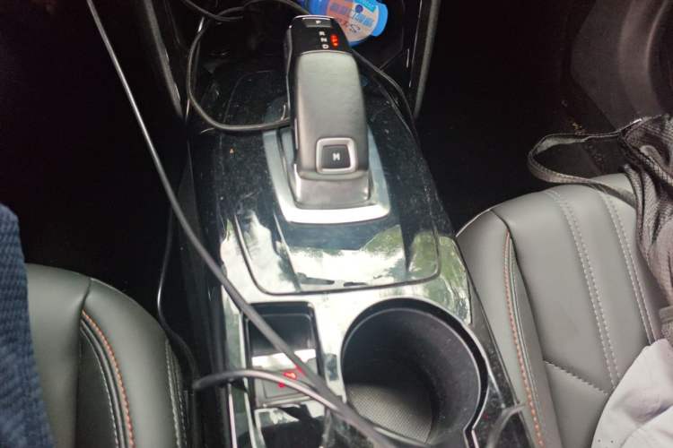 Used Peugeot 2008 2022 230THP THE ONE Gear Lever