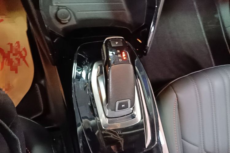 Used Peugeot 2008 2022 230THP THE ONE Gear Lever