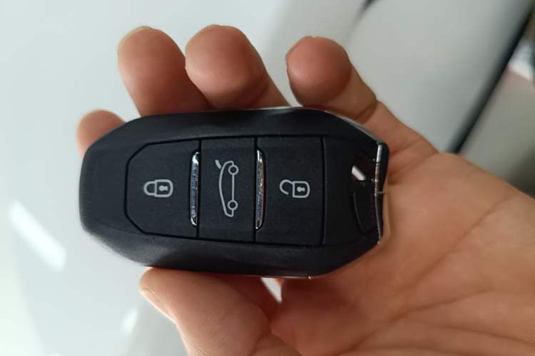 Used Peugeot 2008 2022 230THP THE ONE Interior 1