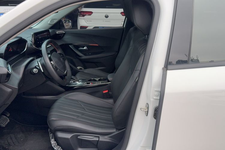Used Peugeot 2008 2022 230THP THE ONE Interior 1