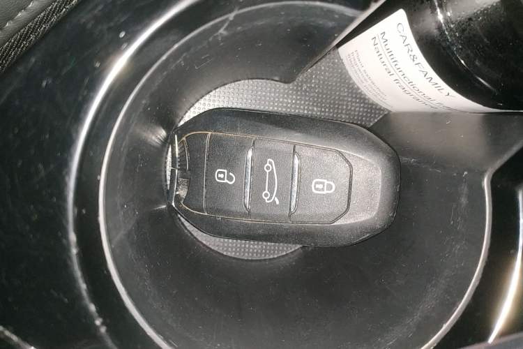 Used Peugeot 2008 2022 230THP THE ONE Interior 1