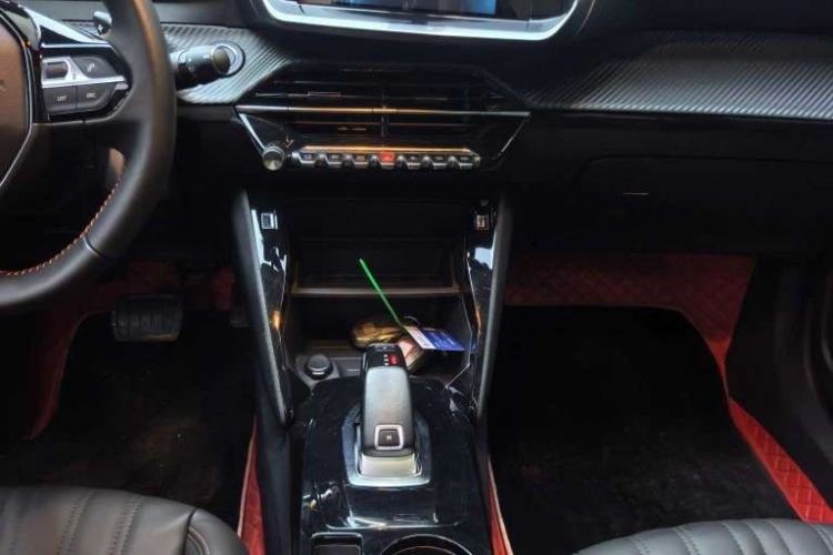 Used Peugeot 2008 2022 230THP THE ONE Interior 3