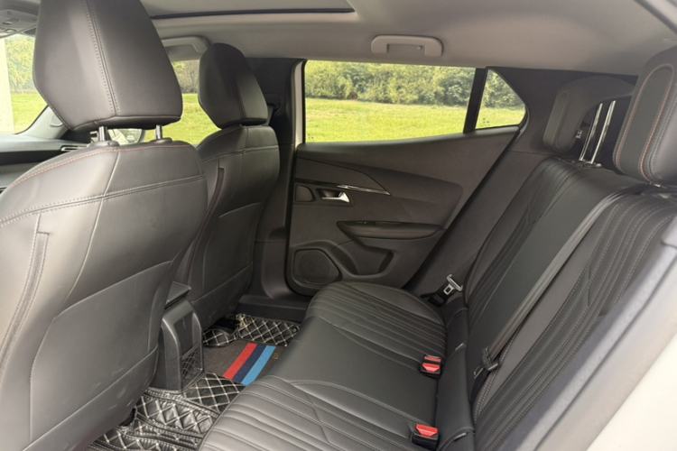 Used Peugeot 2008 2022 230THP THE ONE Interior 4